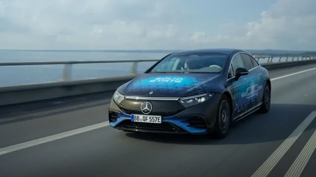 Электромобиль Mercedes-Benz с твердотельной батареей проехал 1205 км подзарядки