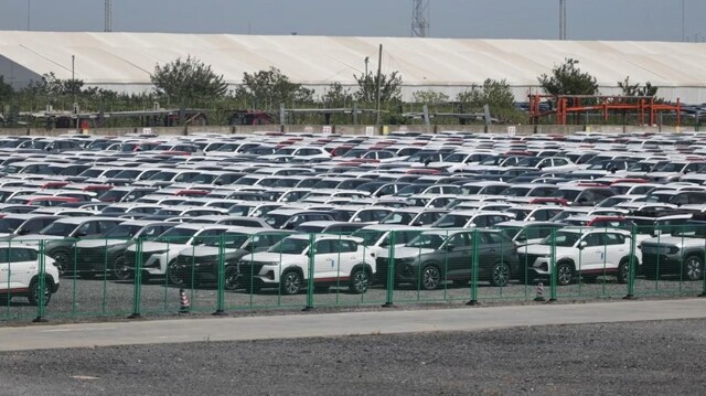 Две трети автодилеров в Китае работают в убыток