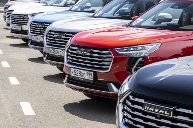 Кроссоверам Haval и Tenet разрешат работать в такси