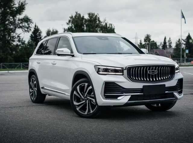 Geely Motors заявила, что российский бензин вызывает поломки их двигателей 