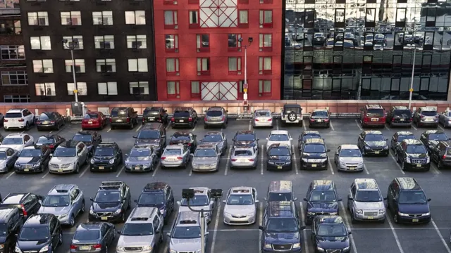 В российских регионах начнут повышать транспортный налог