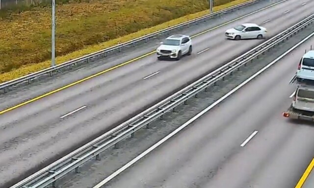 Тест отбойников на платной трассе М-12