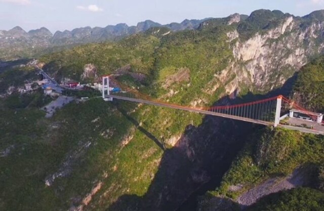 Китай с высоты или как выглядит самая впечатляющая дорога Поднебесной