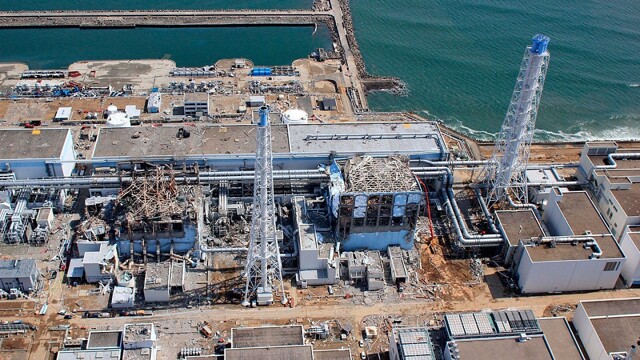 Японцы намерены сбрасывать радиоактивную воду с "Фукусимы-1" в Тихий океан на протяжении 30 лет