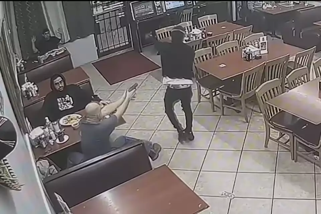 Вооруженный техасец остановил грабителя в кафе