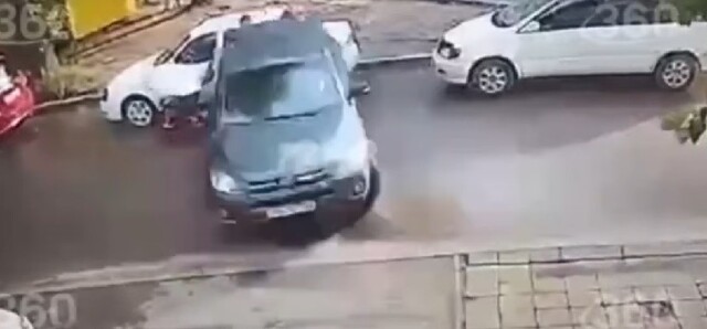 Автоледи задавила семью с детьми в алтайском городе Заринск