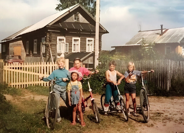 Гуси и крапива: 7 главных "врагов" детей 90-х в деревне у бабушки