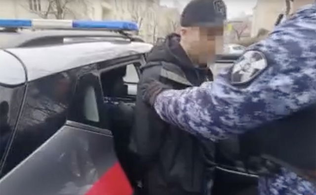 Сотрудникам кафе в Москве пришлось вызвать полицию из-за нетрезвого поклонника Муслима Магомаева