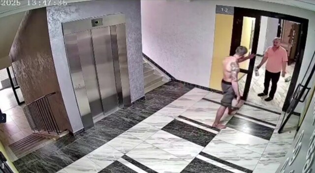 Подъездный боец Краснообска