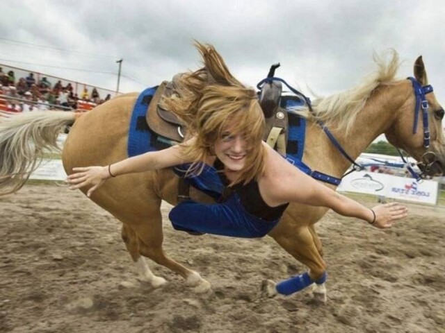 Продолжаем барражировать соцсети