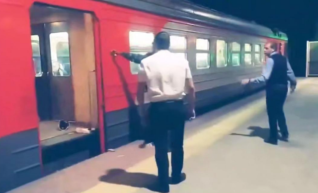 Машинист охладил пыл драчунов