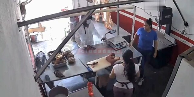 Женщины дали отпор грабителю
