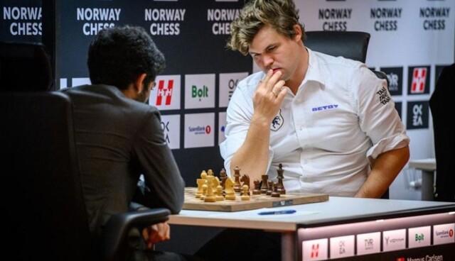 Известный шахматист психанул, когда проиграл молодому гроссмейстеру