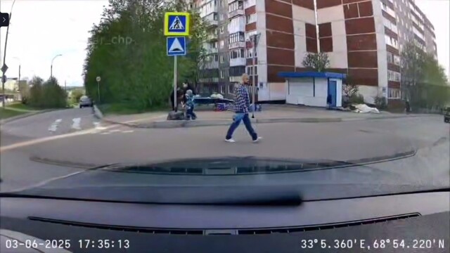 Конфликтный пешеход