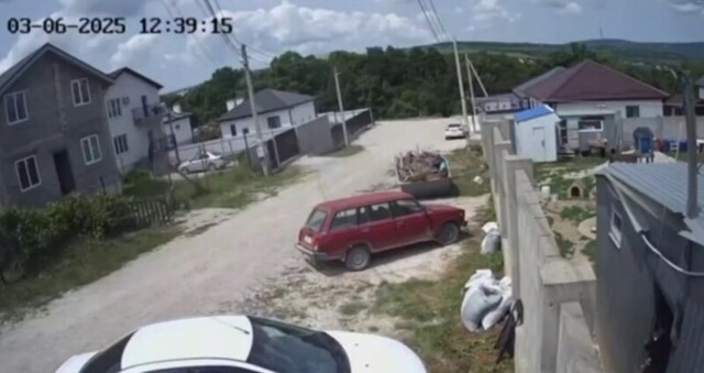 Взрыв газового оборудования в припаркованной машине