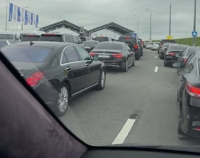 Великая пробка ПМЭФ