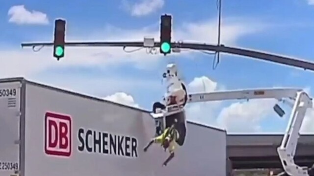 А ремень безопасности — отличная штука!