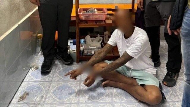 Буддийский монах застрелил другого монаха из-за музыки