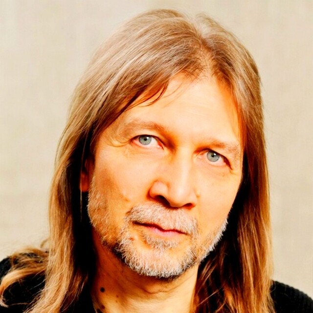 И «Крематорий», и «Дым» от него