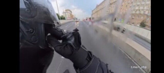 Ветром сдуло на Садовом кольце