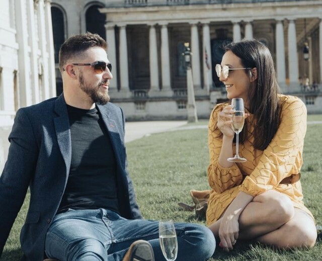 Женщина согласилась выйти замуж за любимого после 43-го предложения руки и сердца