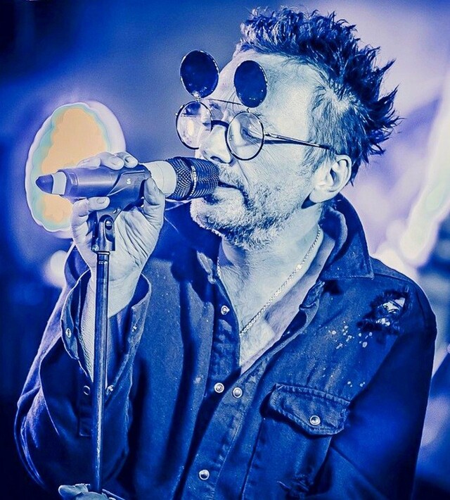 Младший брат