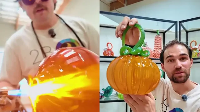 Мастера показали залипательный процесс создания тыквы из стекла