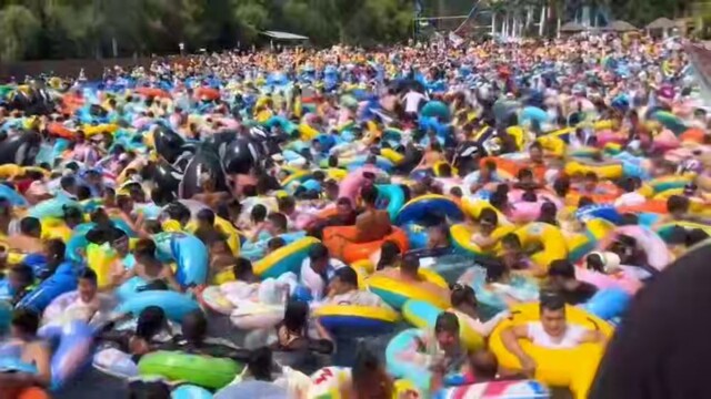 Беспощадный отдых в китайских аквапарках