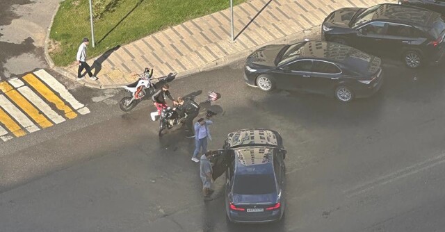 Мото ДТП в Новой Москве "Бодро он вскочил"