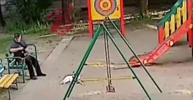 Старуха Шапокляк в мужском обличье