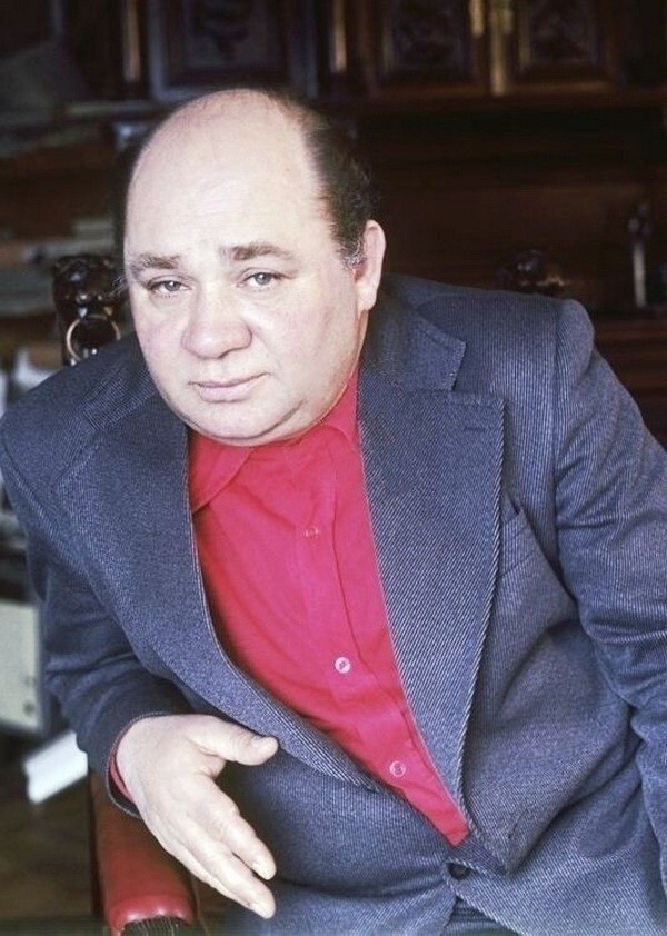 Тишина. Евгений Леонов