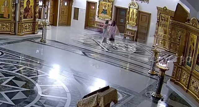 Драка уборщиц в храме в Салехарде