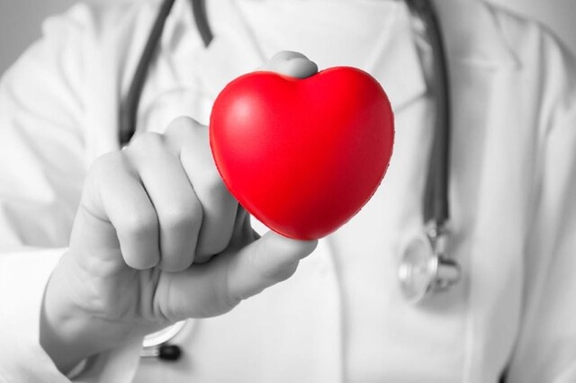 Что такое водянка яичка (гидроцеле) и как её лечат