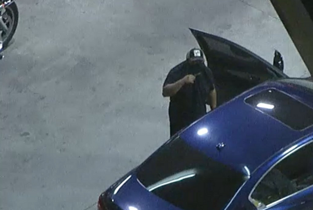 В США автоугонщик во время погони спокойно заехал на АЗС и заправился