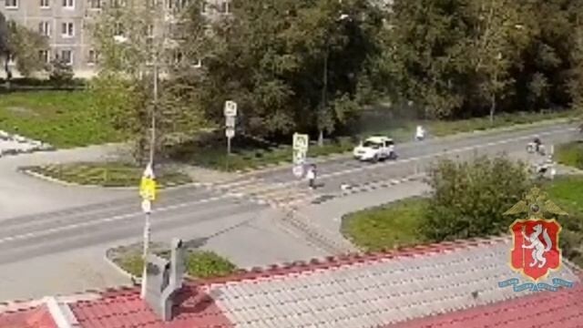 «Испугался и скрылся»: 15-летний подросток питбайка сбил 10-летнюю девочку в Нижнем Тагиле