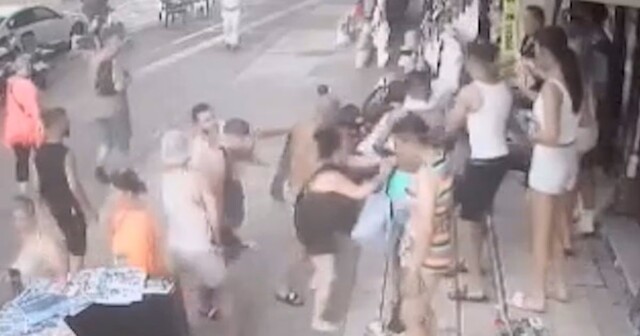 Британцы устроили массовую драку с торговцами в Турции