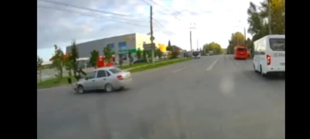 ДТП с мото в Калуге "Левые номера и без прав"