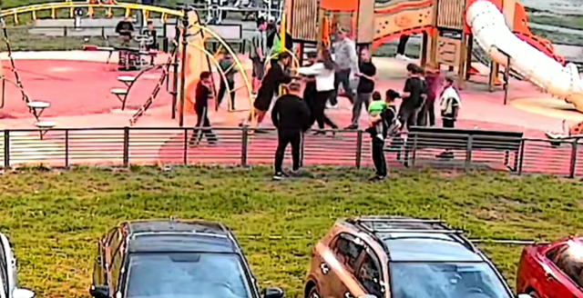 В Орехово-Зуево мужчина напал на женщину и ребёнка из-за конфликта во дворе