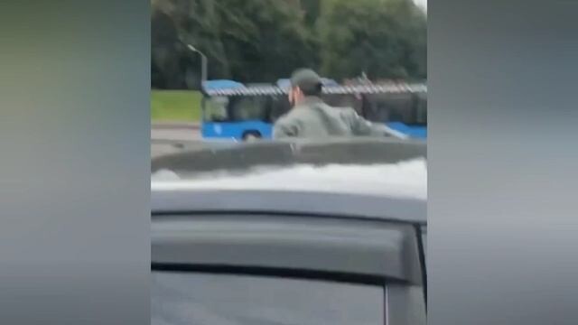 Конфликт на дороге "Кто прав?"