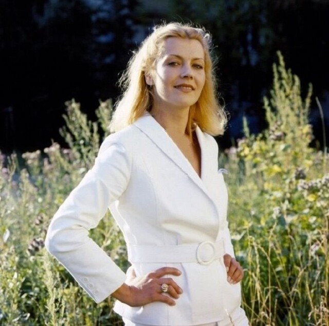 Чтобы  помнили.Лилита Озолиня