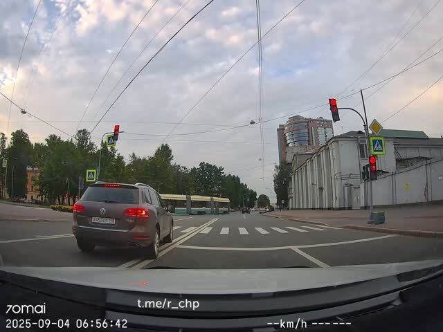 ДТП в Санкт-Петербурге "Тут вот абсолютно всё прекрасно"