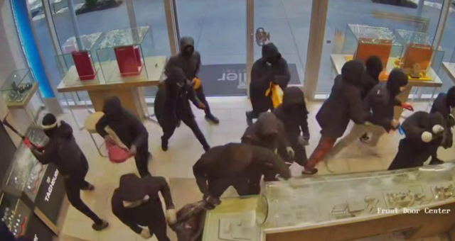 Грандиозное ограбление ювелирного магазина в Калифорнии