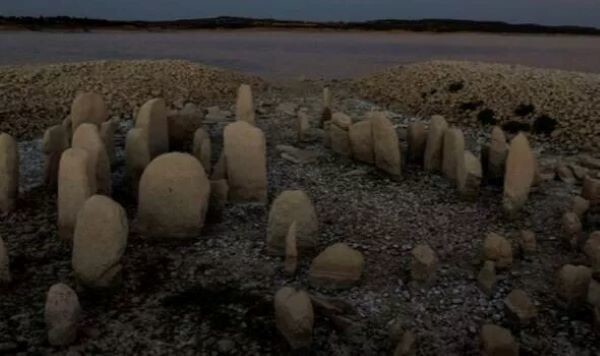 «Испанский Стоунхендж». Погодные условия позволили увидеть удивительные доисторические сооружения
