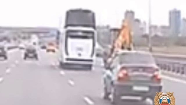 ДТП на трассе около Ростова "Поиграл в шашки"