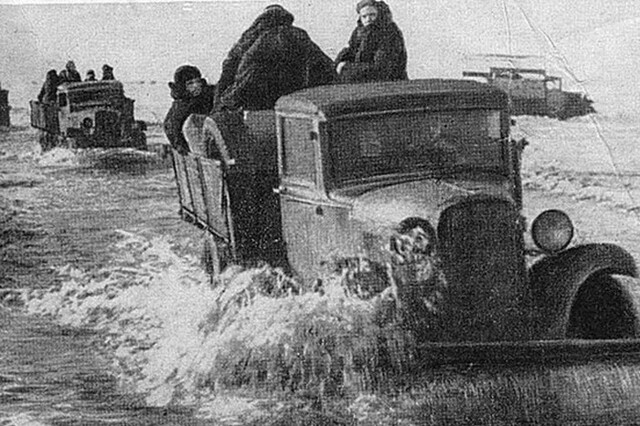 Груженые машины проходили, а пустые проваливались под толстый лед. Аномалия Дороги Жизни⁠⁠