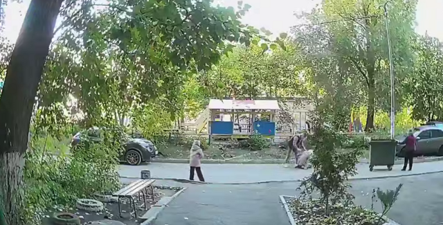 Житель Самары обезвредил грабителя и спас девочку