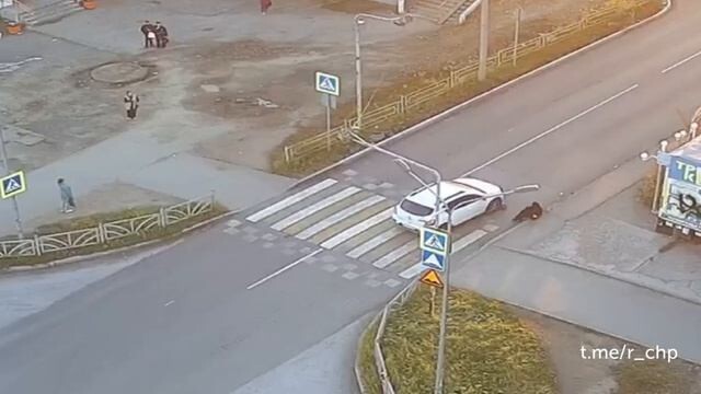 ДТП с самокатом  в Первоуральске "Я научу тебя спешиваться"