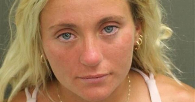 Сотрудница службы безопасности попала под горячую руку пьяных сестёр