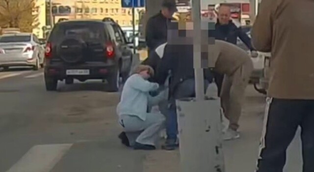 Сотрудник МЧС спас маленькую девочку, подавившуюся конфетой