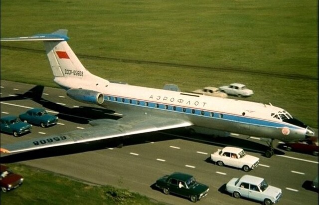 Может ли пассажирский лайнер приземлиться на автомобильное шоссе?